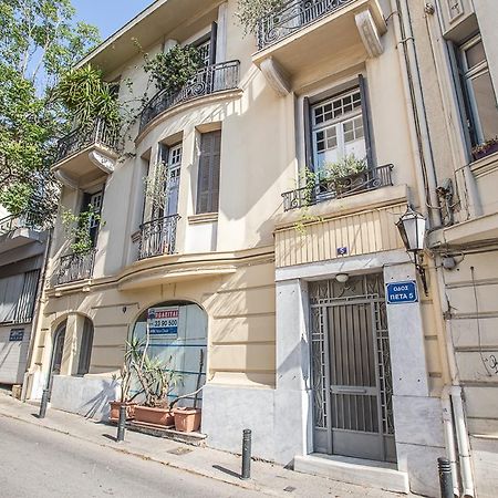 Spacious Apartment In Plaka, Athens Exterior photo